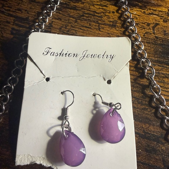Fashion Jewelry Lavender Necklace and Earring Set - Picture 3 of 3